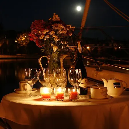 Karczma U Wallenroda Πανδοχείο